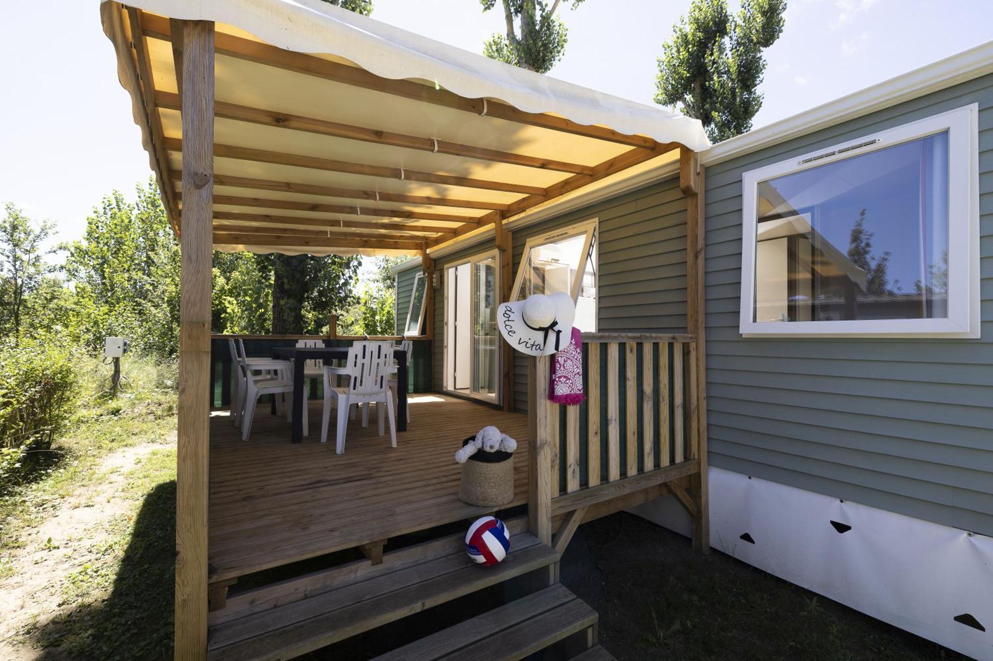 Отель Camping Les Nysades Мирпуа Экстерьер фото